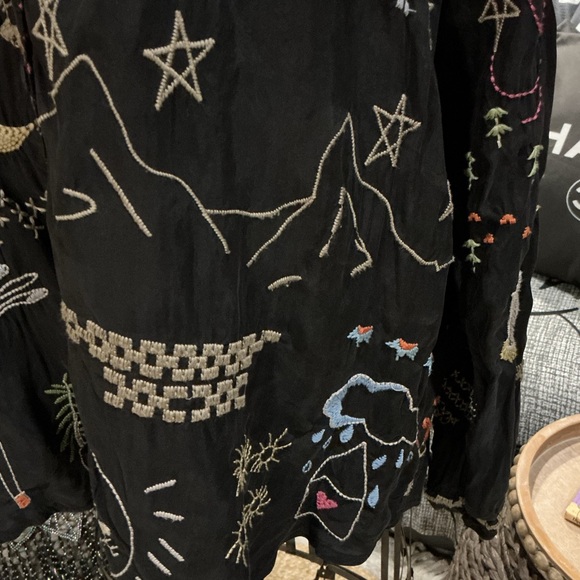 Johnny Was Biya Picassa ( Storybook) Shirt S - Picture 11 of 16